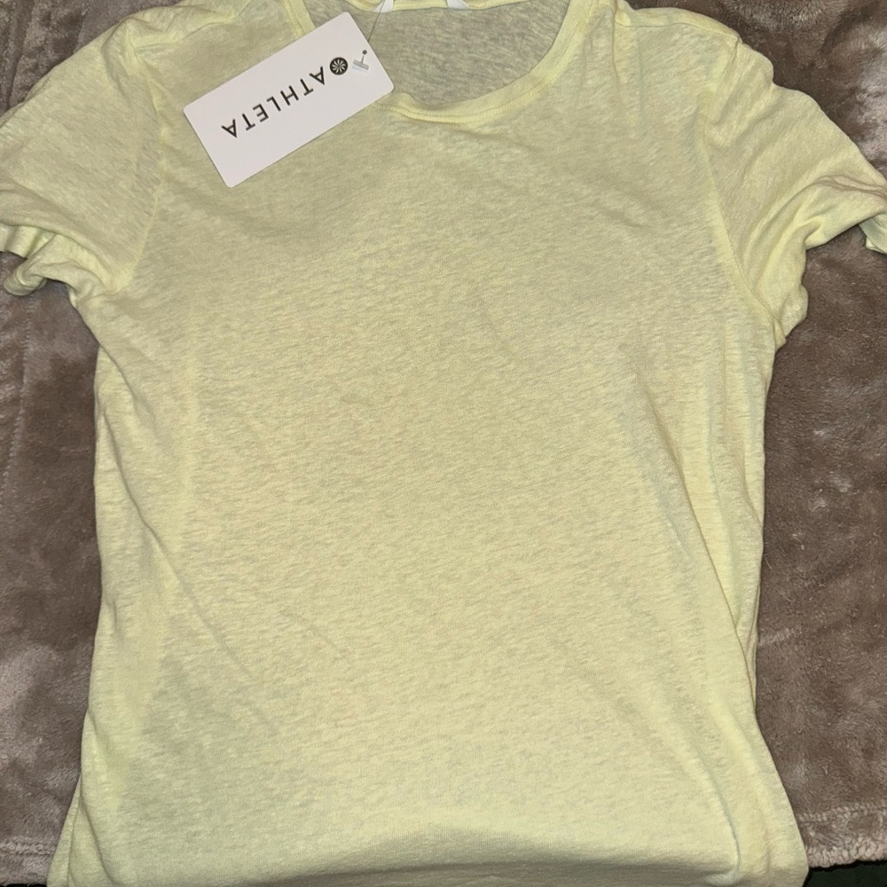 Athleta Soft Yellow Getaway Tee